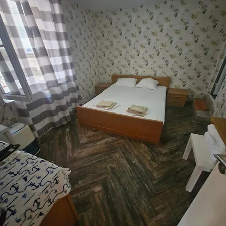 Mihalkat Old Town Πανσιόν *